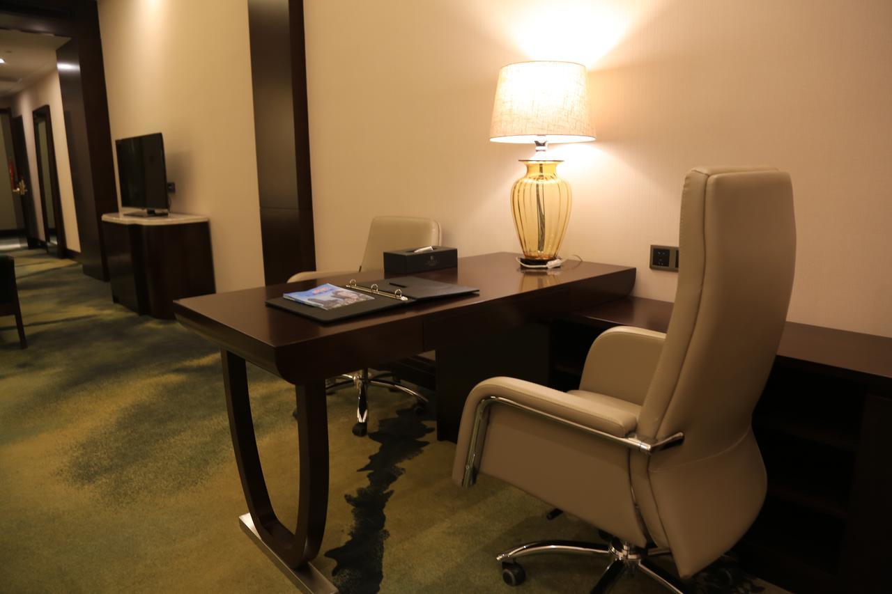 The Huiting Collection Hotel Ухан Екстериор снимка
