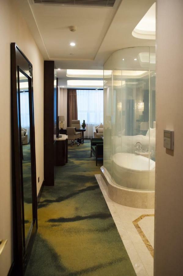 The Huiting Collection Hotel Ухан Екстериор снимка