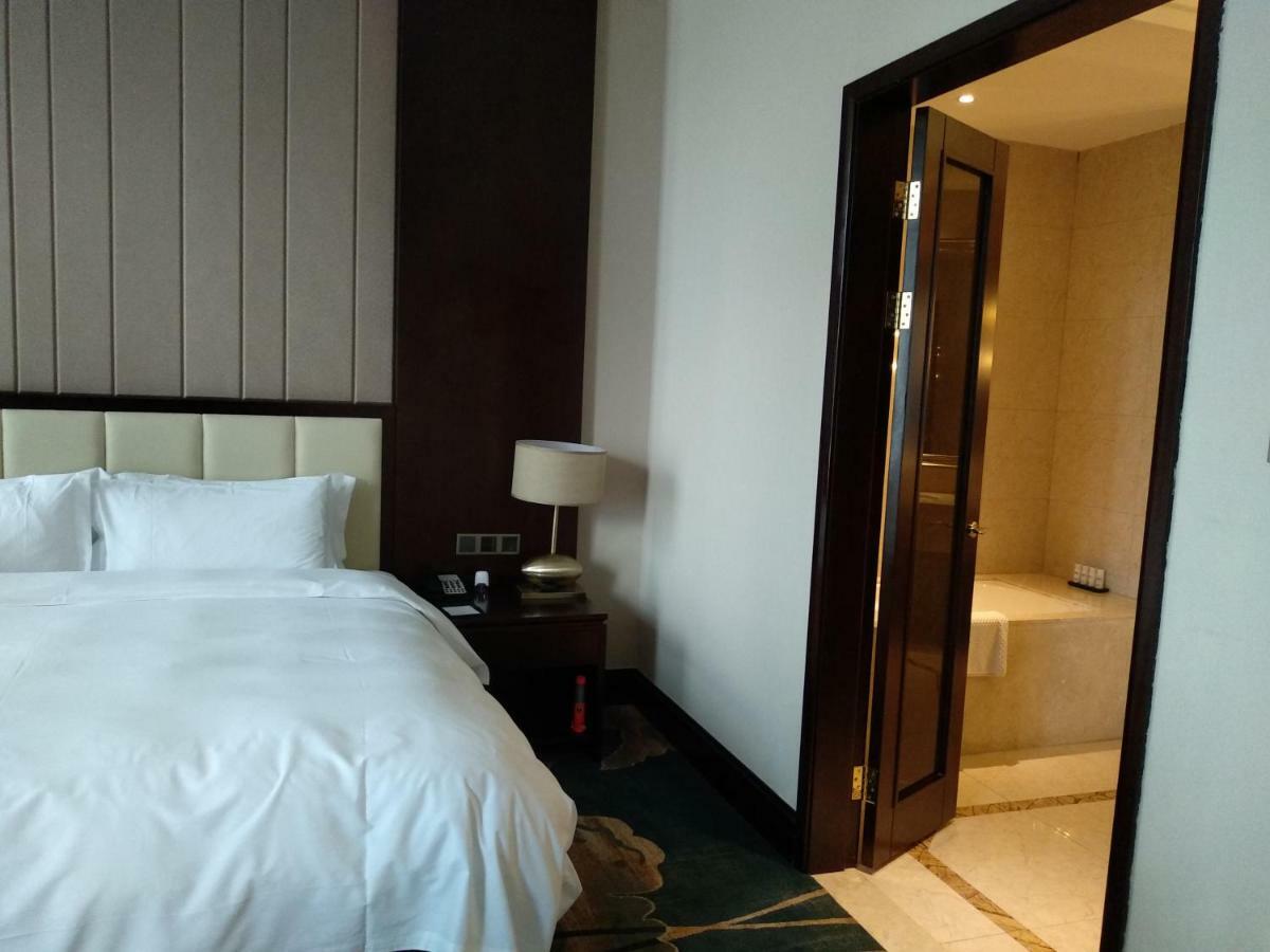 The Huiting Collection Hotel Ухан Екстериор снимка