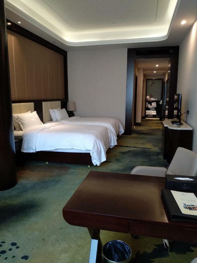 The Huiting Collection Hotel Ухан Екстериор снимка